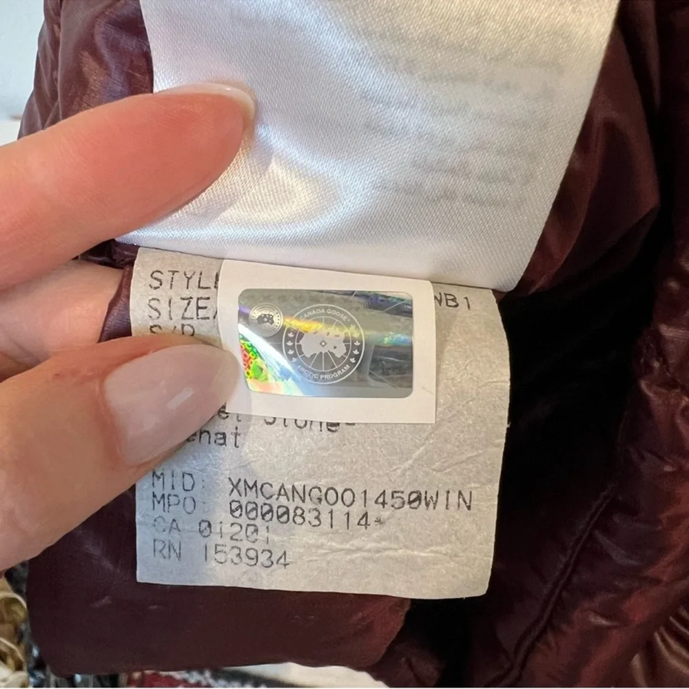 NWT Canada Goose Cypress Puffer Vest Botanical Quilt in Garnet Stone Burgundy - Picture 10 of 10